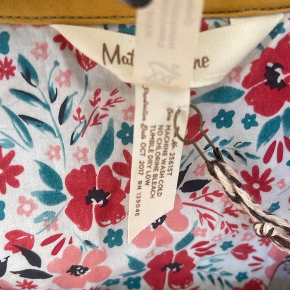 NWT Matilda Jane Women’s Wilderness Rain Jacket Green w/ Floral Lining. Size XXL - Picture 4 of 8